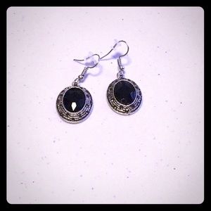 Beautiful Black earrings✨🤩